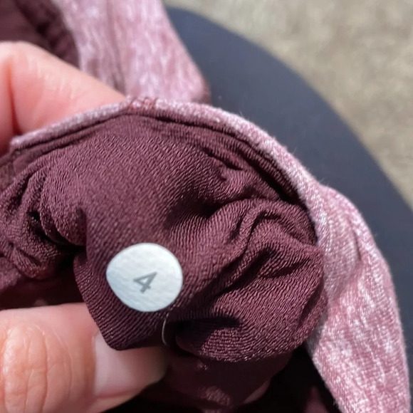 Lululemon Turn Around Tight Heathers Bordeaux Drama Size 4 - Picture 7 of 9